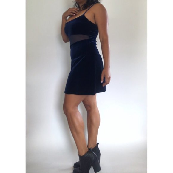 Bonelly Collection Navy Velvet Mini Dress | Fits Size Medium - Picture 2 of 5